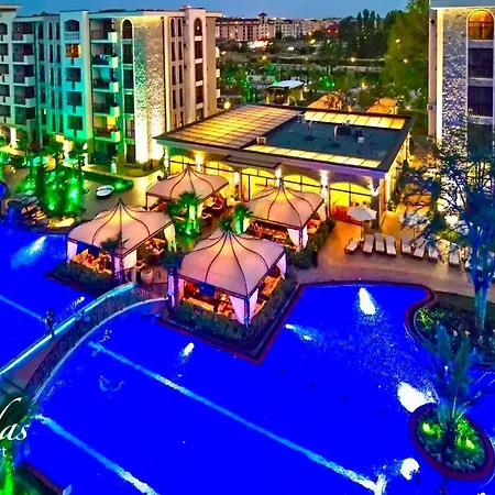 студио каскадас м5 Apartment